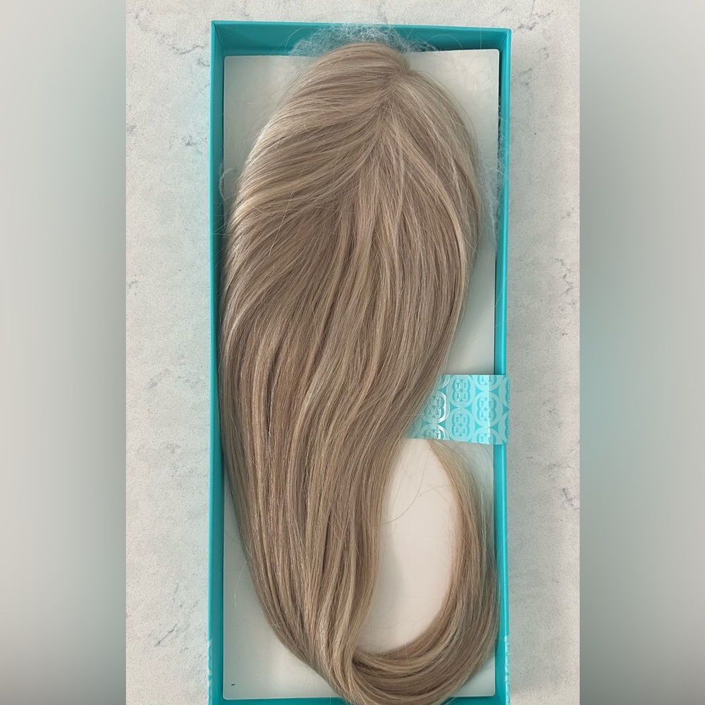 BRAND NEW 16” Halo Couture Original Fall Topper for Full Head Coverage in 116.